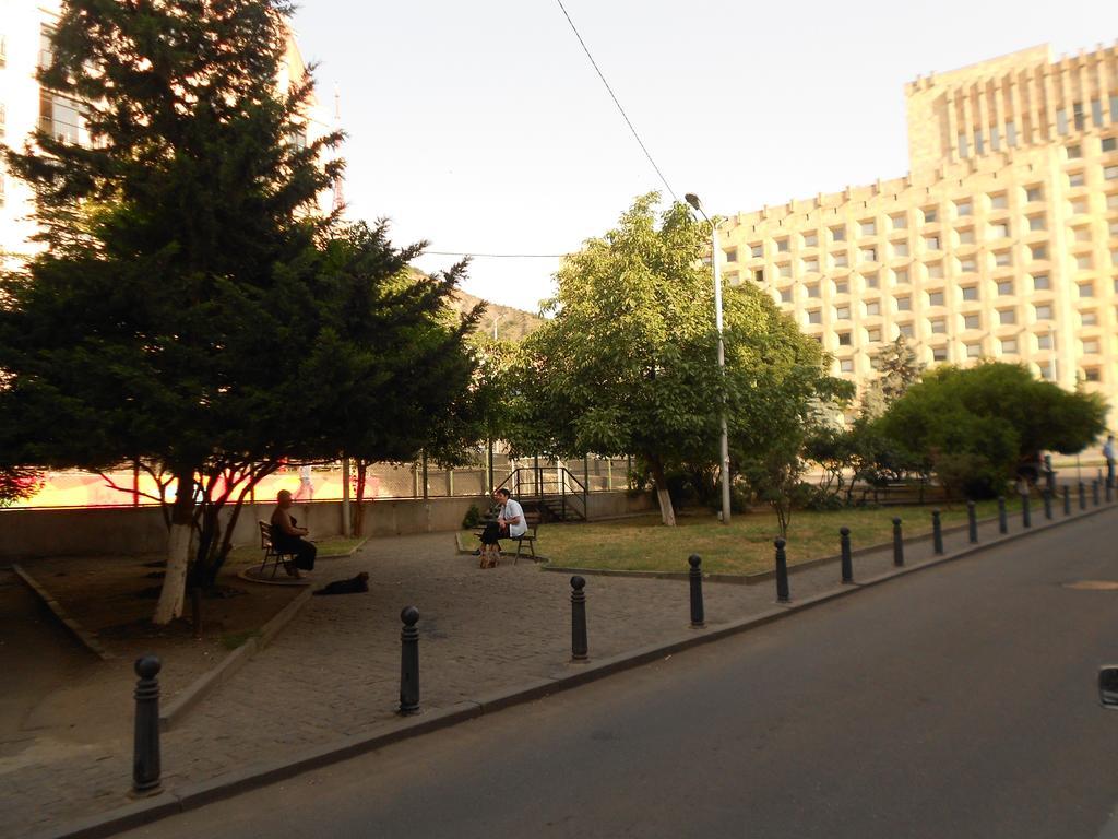Guest House Ralsh Τυφλίδα Δωμάτιο φωτογραφία